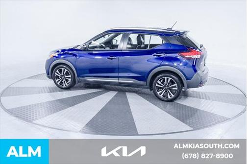 2020 Nissan Kicks SR