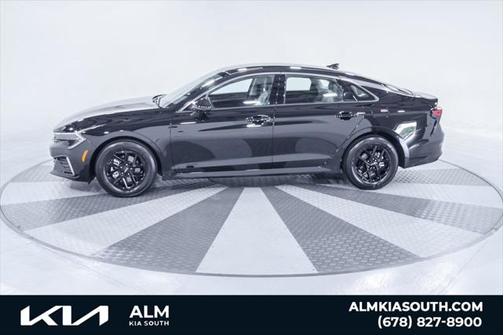 2025 Kia K5 LXS