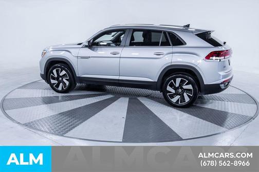 2024 Volkswagen Atlas Cross Sport 2.0T SE w/Technology