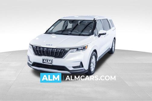 2024 Kia Carnival LX