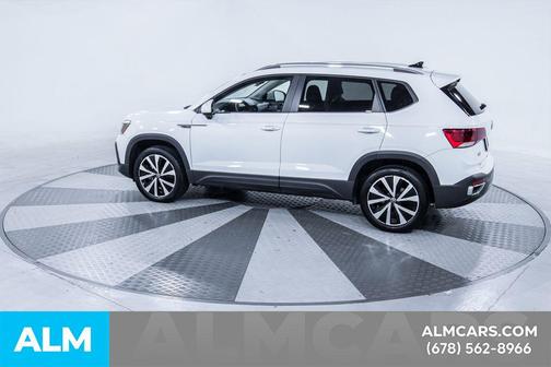 2024 Volkswagen Taos 1.5T SE