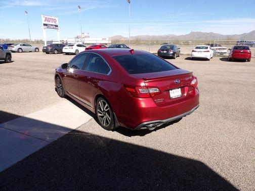 2018 Subaru Legacy Sport