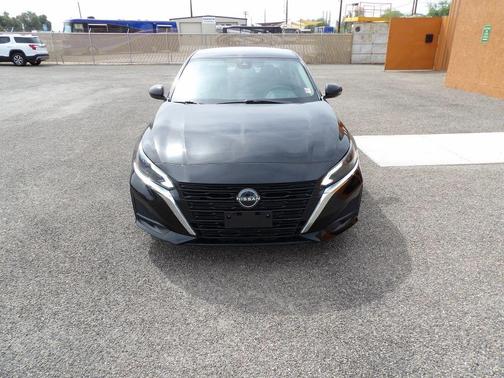 Super Black 2023 Nissan Altima S FWD