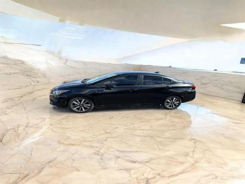 2021 Nissan Versa 1.6 SV