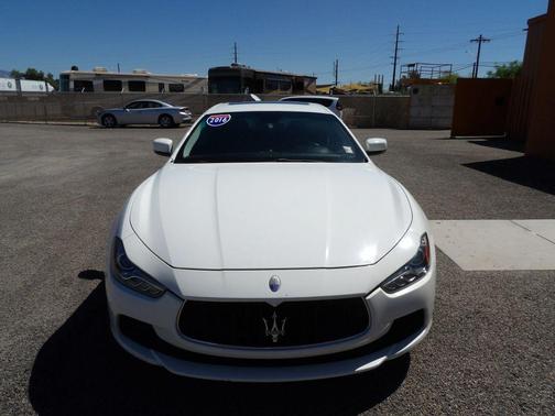 2016 Maserati Ghibli Base