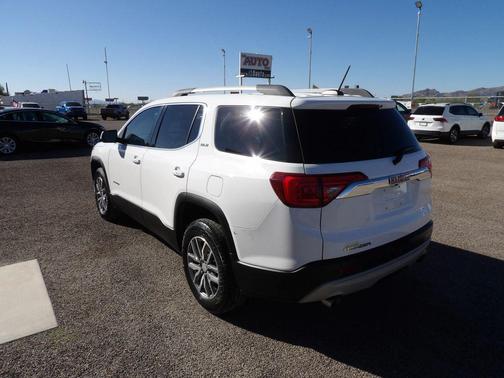 2018 GMC Acadia SLE-2