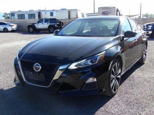 2021 Nissan Altima SR FWD