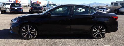 2021 Nissan Altima SR FWD