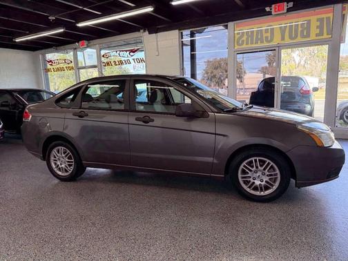 2010 Ford Focus SE