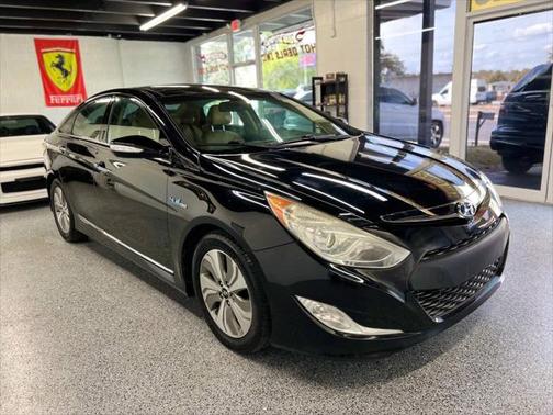 2014 Hyundai SONATA Hybrid Limited