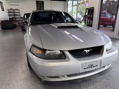 2000 Ford Mustang GT