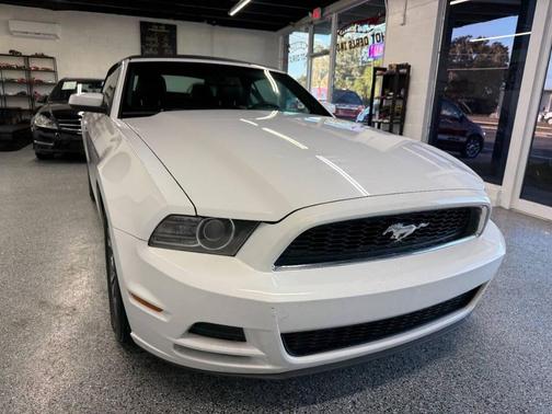 2014 Ford Mustang V6 Premium