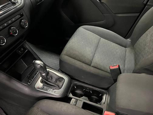 2015 Volkswagen Tiguan 4MOTION Auto S