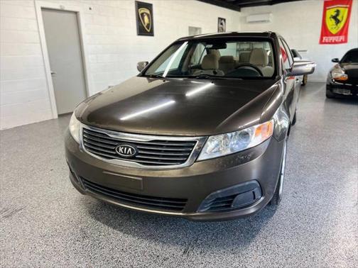 2010 Kia Optima LX