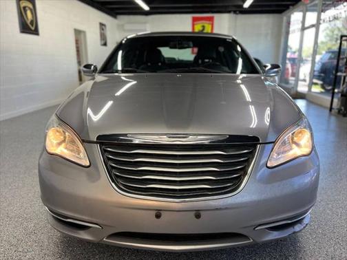 2013 Chrysler 200 Limited