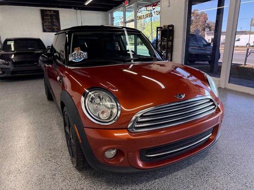 2013 MINI Hardtop Cooper