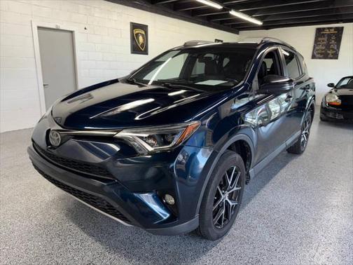 2017 Toyota RAV4 SE
