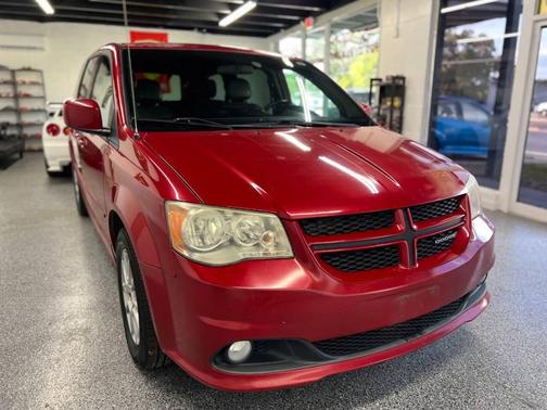 2013 Dodge Grand Caravan R/T