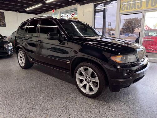 2004 BMW X5 4.8is
