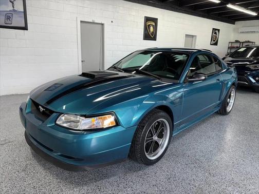 2004 Ford Mustang Mach I
