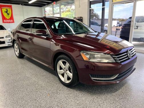 2014 Volkswagen Passat 1.8T S