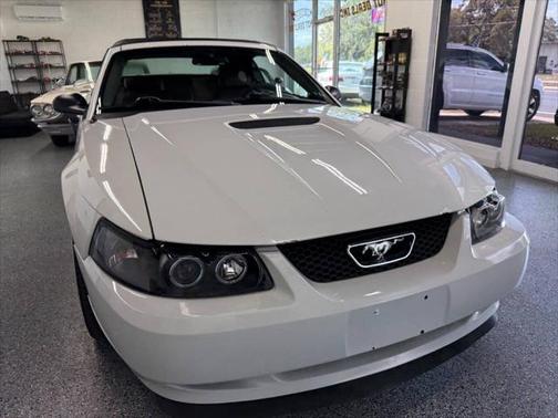 2001 Ford Mustang Base