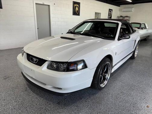 2001 Ford Mustang Base