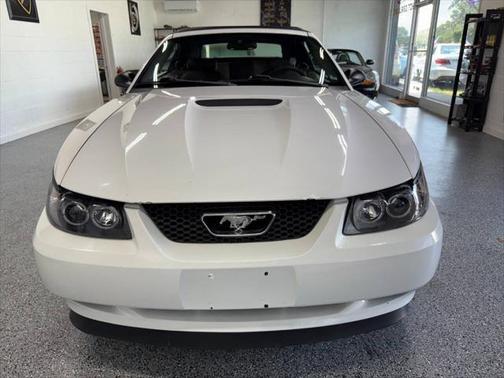 2001 Ford Mustang Base