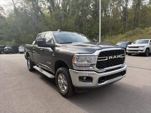 2024 RAM 2500 Big Horn Crew Cab 4x4 64' Box