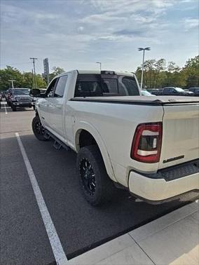 2022 RAM 2500 Laramie Crew Cab 4x4 64' Box