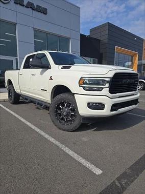 2022 RAM 2500 Laramie Crew Cab 4x4 64' Box