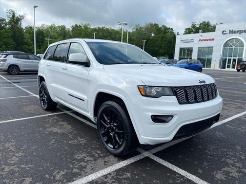 2020 Jeep Grand Cherokee Altitude 4X4
