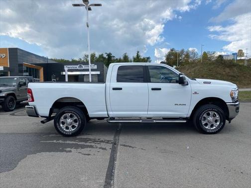 2024 RAM 2500 Big Horn Crew Cab 4x4 64' Box