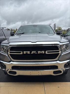 2019 RAM 1500 Big Horn/Lone Star Crew Cab 4x4 57' Box
