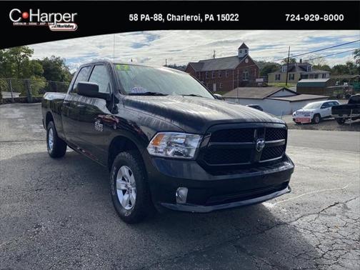 2017 RAM 1500 Express Quad Cab 4x4 64' Box