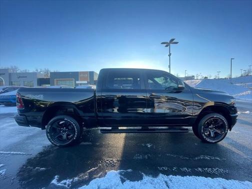 2020 RAM 1500 Big Horn Crew Cab 4x4 57' Box