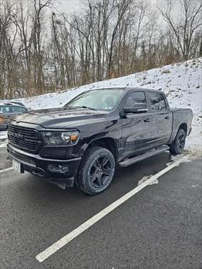 2020 RAM 1500 Big Horn Crew Cab 4x4 57' Box