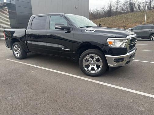 2022 RAM 1500 Big Horn Crew Cab 4x4 57' Box