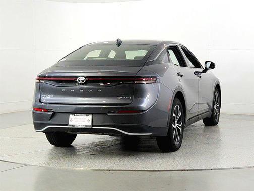 2024 Toyota Crown Limited