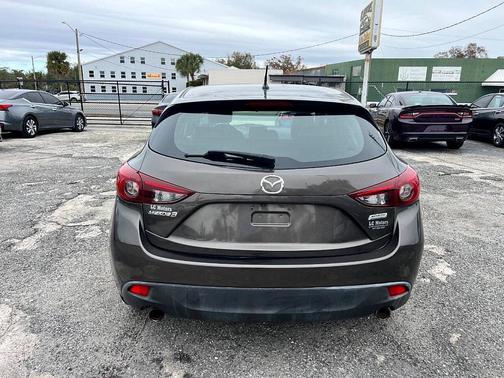 2018 Mazda Mazda3 Touring