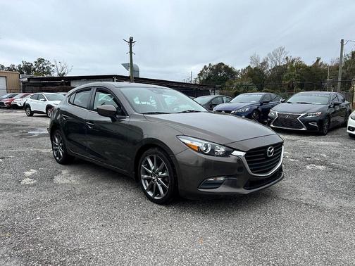 2018 Mazda Mazda3 Touring