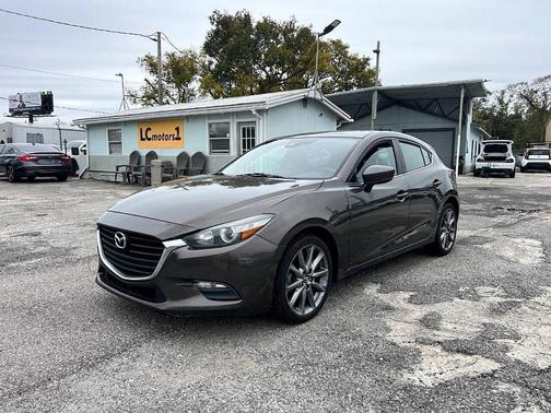 2018 Mazda Mazda3 Touring