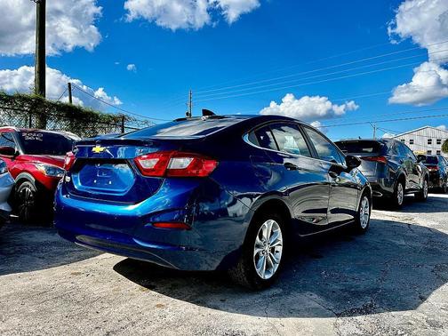 2019 Chevrolet Cruze LT