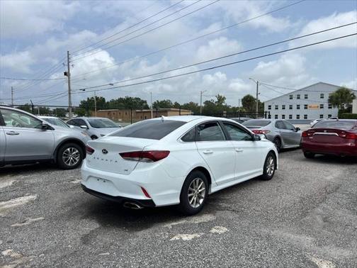2019 Hyundai SONATA SE