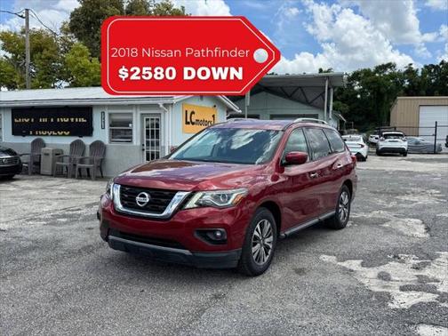 2018 Nissan Pathfinder SV