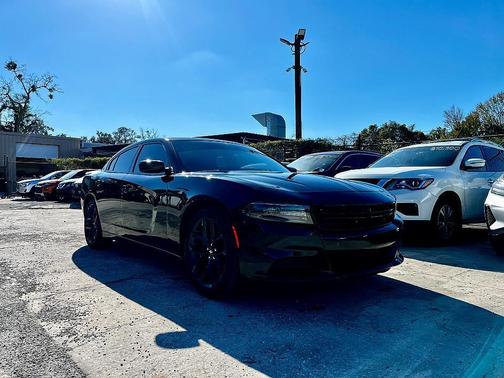 2020 Dodge Charger SXT