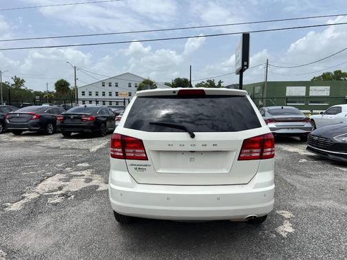 2020 Dodge Journey SE Value