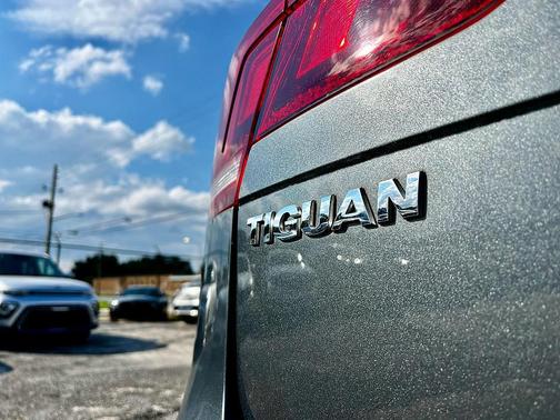 2018 Volkswagen Tiguan 2.0T S