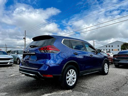 2018 Nissan Rogue S