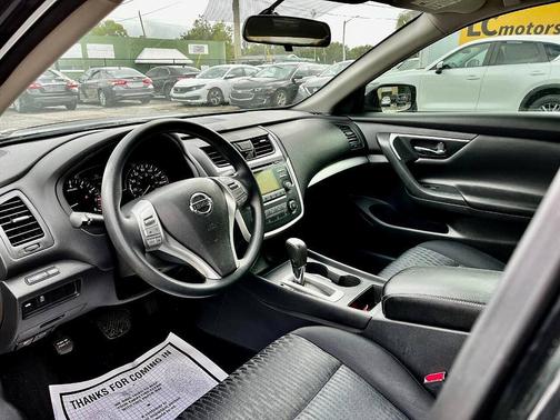 2016 Nissan Altima 25 S 4dr Sedan